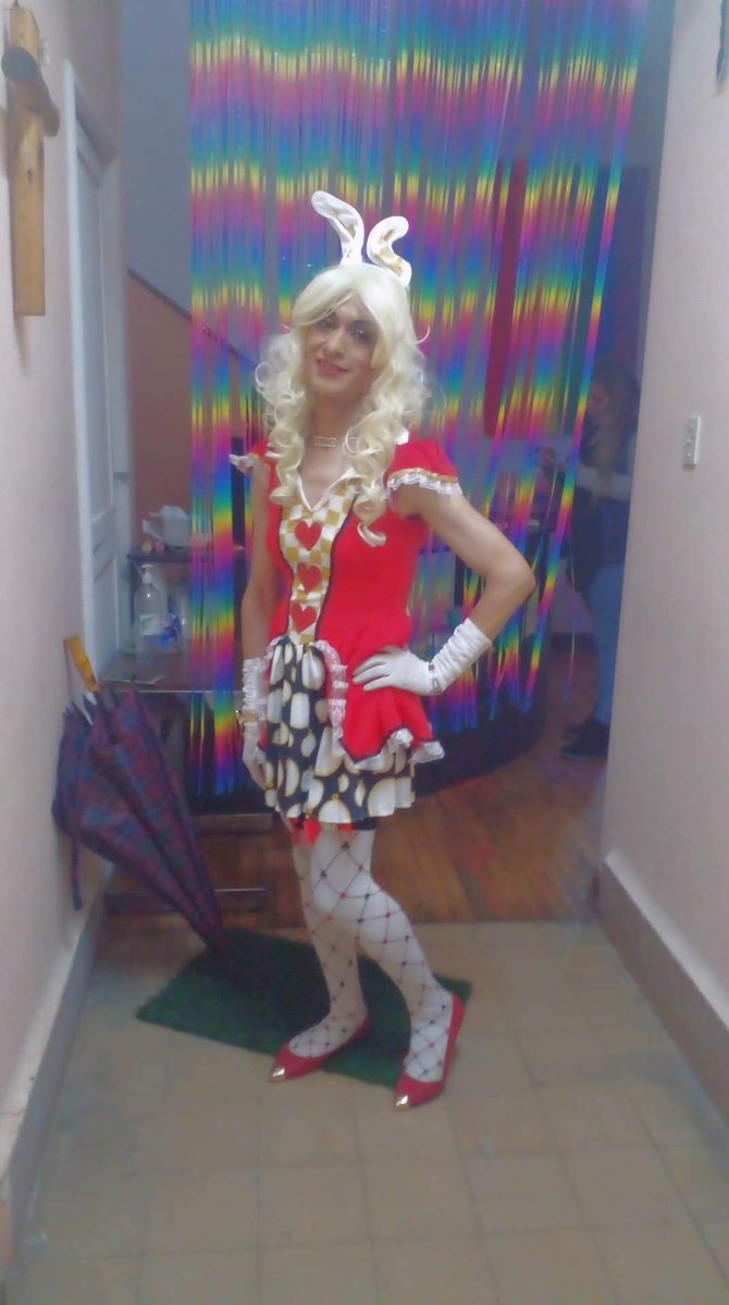 BabyTore's tweet photo. Por fin puedo ser una reina https://t.co/dBmgt2PY7J