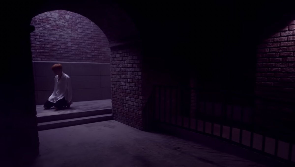 onthemetashore's tweet photo. BTS slightly unsettling hallways &amp; corridors, part 2

(𝑓𝑡. 𝑆𝑡𝑎𝑦 𝐺𝑜𝑙𝑑 𝐽𝐾, 농담 𝑁𝐽, 𝐵𝑜𝑦 𝑀𝑒𝑒𝑡𝑠 𝐸𝑣𝑖𝑙 𝐽ℎ𝑜𝑝𝑒, &amp; 𝑆ℎ𝑎𝑑𝑜𝑤 𝑌𝐺) https://t.co/711iDjKjxs