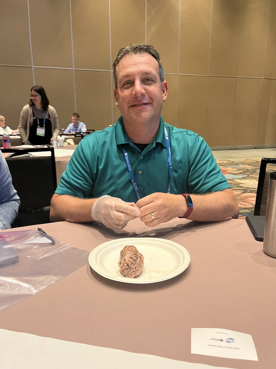 warrenfirst1's tweet photo. We dissected a sheep brain today and learned all about learning in Quad D! #MSC2022 @RigorRelevance @Lebanon_Schools https://t.co/wzHMA0VBgm