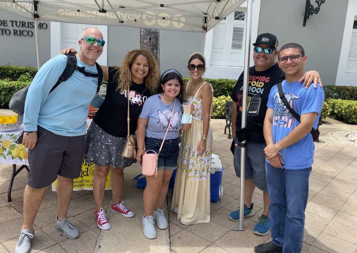 Alejandra_SBG's tweet photo. @AlexsEvents We’ve already had three childhood cancer heroes, Miles, Maria Milagros and Carmen come by https://t.co/psCpbcIshZ