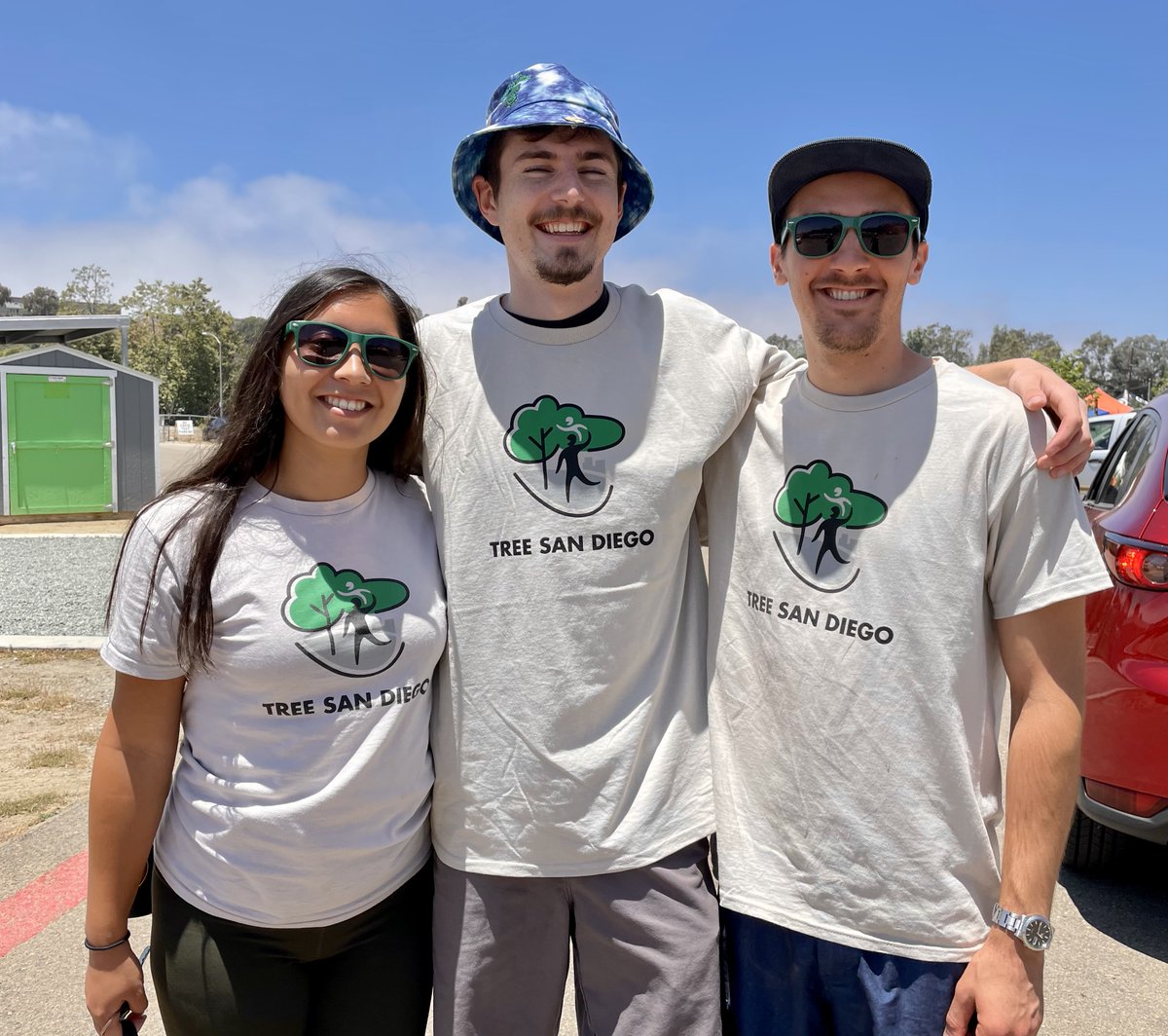TreeSanDiego's tweet photo. Tree San Diego highlighting the many ways you can minimize waste productions at the @iloveacleansd Zero Waste Fair over the weekend! (which also includes diverting wood away from landfills!)๐ณ
#zerowaste #TreeSD #urbanforestry #iloveacleansandiego #lowwaste #treejuvenation https://t.co/8kVwJMDHo5