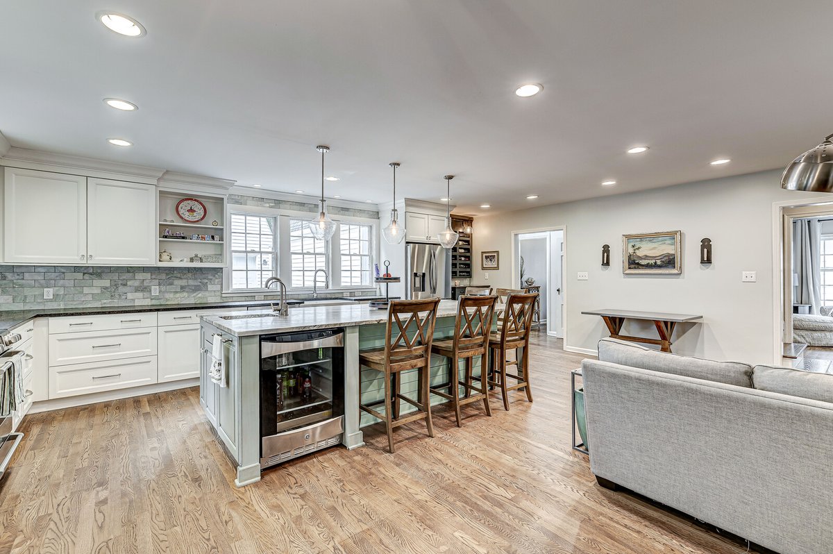 CallMattMc1's tweet photo. NEW PRICE | Luxury Renovation in Arden
Now offered for $729,900, this stunningly remodeled home in Arden is ready for you! More details: https://t.co/lckzJzhM9C
.
.
.
.
#callmatt #1realtor #talktotucker #fctucker #realtor #realestate #luxuryrealestate #indyrealestate https://t.co/H5DRCPu7r1