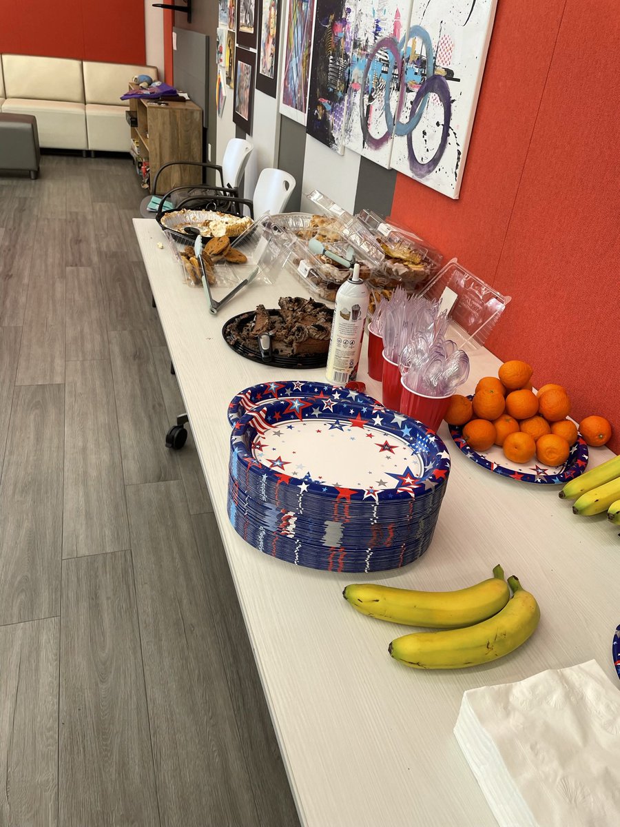 Got to do one of my favorite pre-Covid things - bringing friends and pie to our supportive housing properties to hang out with our residents. There are so many characters to meet and stories to hear - dm me if you’d ever like to join in or sponsor some desserts 🥧