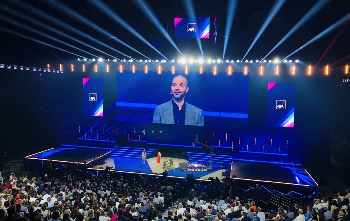 ArthurMoronval's tweet photo. L’ensemble des Agents Généraux @AXAFrance réunis à Paris l’espace d’une journée 📊 avec la présence de Thomas Buberl, Patrick Cohen, Guillaume Borie & Tony Parker 🏀 Des annonces marquantes avec des engagements commerciaux 📈 et sociétaux 🌍 pour toujours plus de satisfaction 🎯 https://t.co/Sl2eZgadng