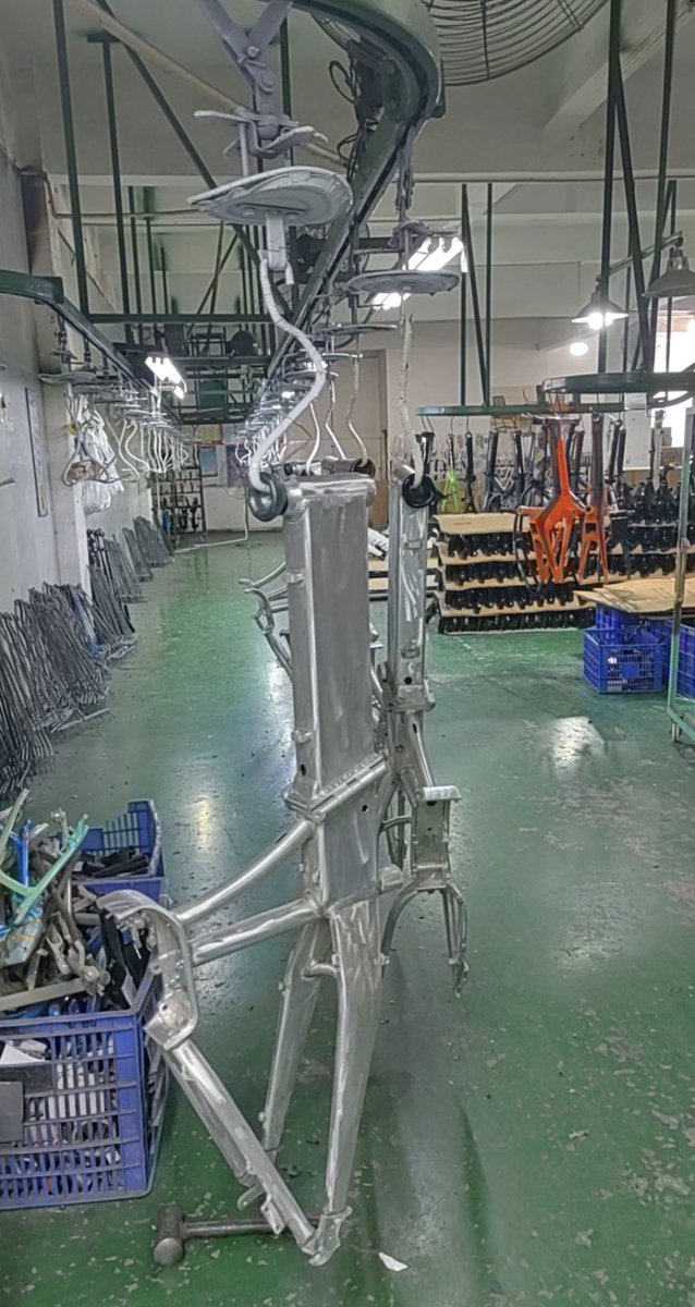 Stark Drive tweet media