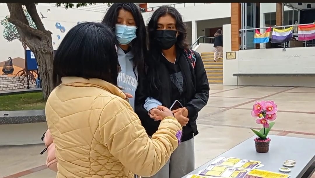 Peru_Intersex's tweet photo. 🟣 Les compartimos un poco de lo que fue la feria del #Orgullo en la Pontificia Universidad Católica del Perú.
🟡 Gracias al comisionado y a la facultad de letras por la gestión del espacio.
🟣Visibilizando nuestra #diversidad
#intersexualidad
#Intersexy
#orgullointersex https://t.co/sDrSR1D3w8