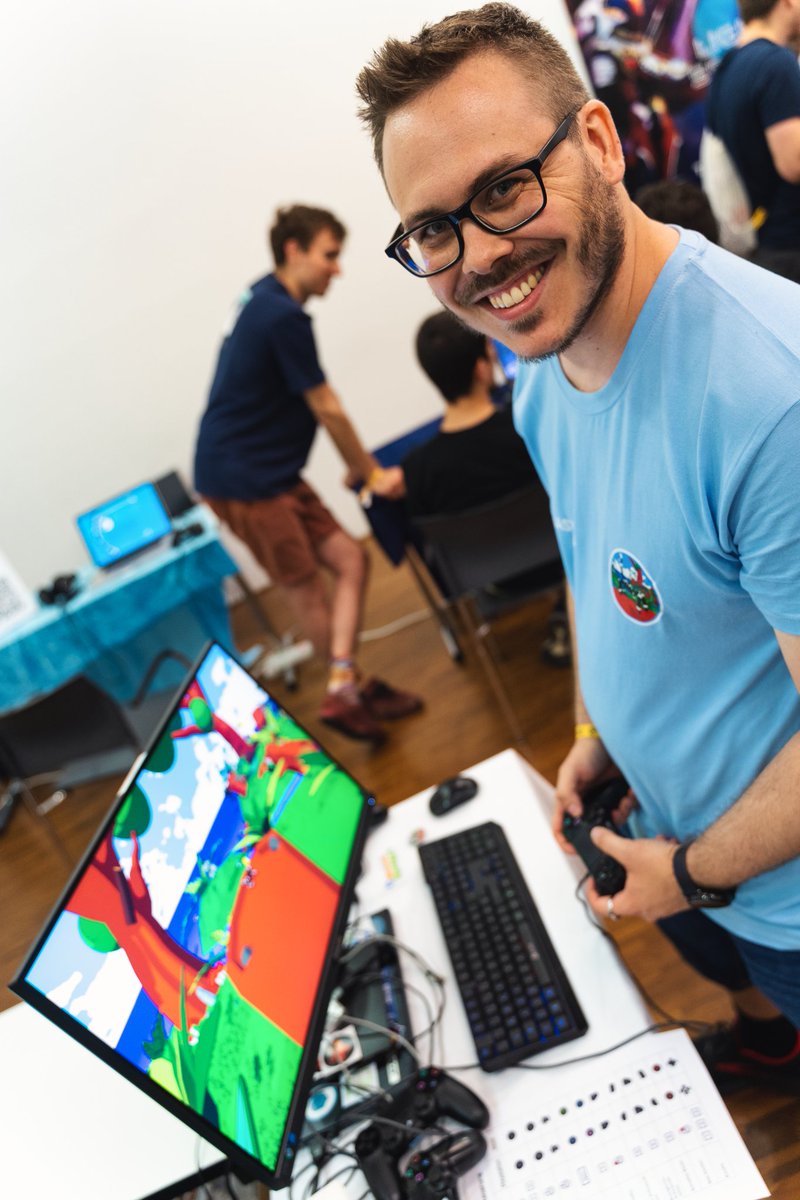 Fire Totem Games 🧡 A Webbing Journey 🕷️🍪 tweet media