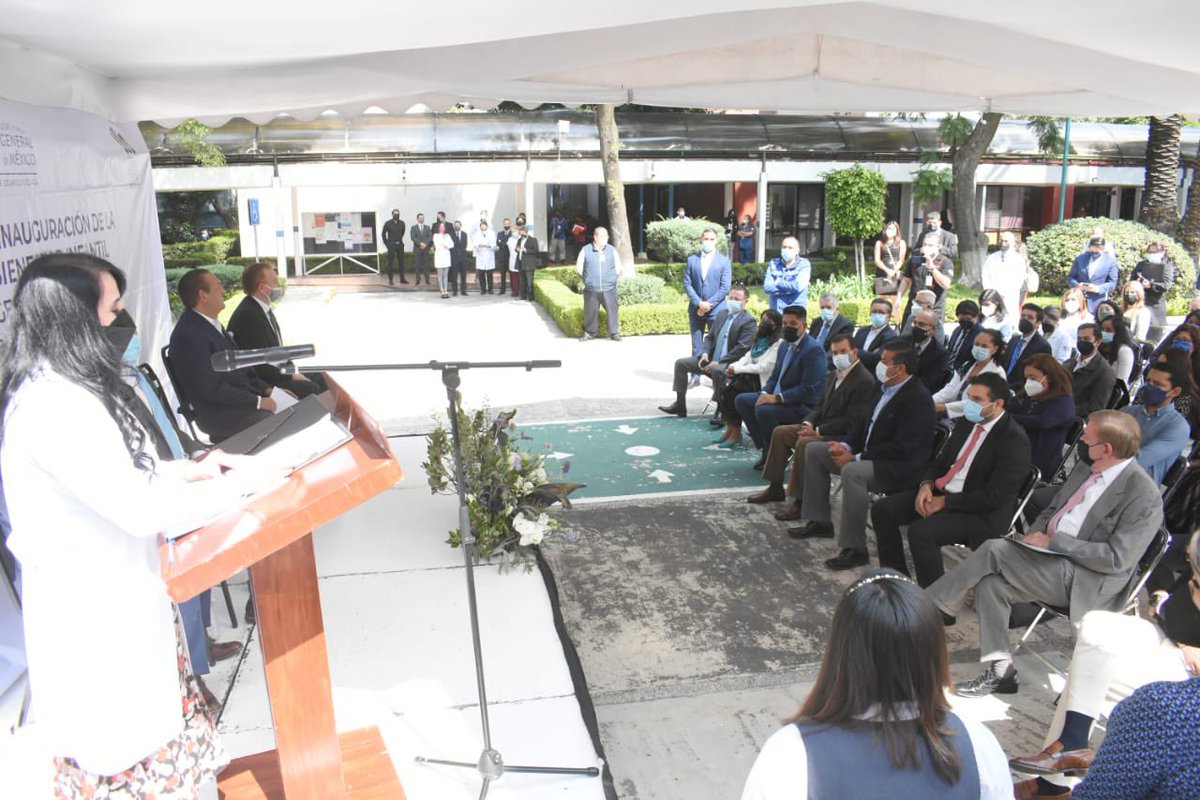SSalud_mx's tweet photo. Hoy se inauguró la Unidad de Bienestar Infantil del @HGM_OD; evento encabezado por la directora general, Guadalupe Guerrero Avendaño, y el director de @INSABI_mx, Juan Antonio Ferrer Aguilar. https://t.co/FbkeO4HVUH