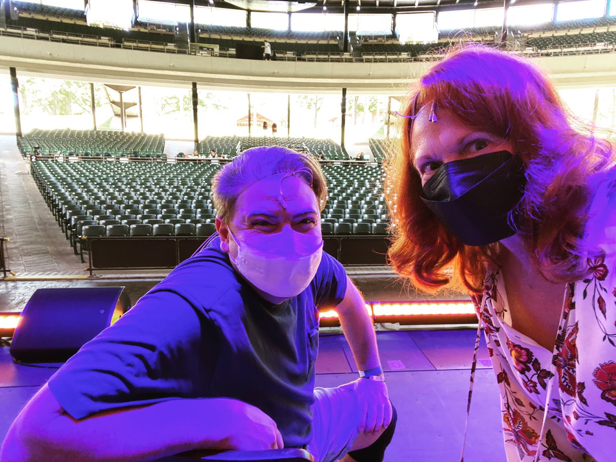 CaroleeCarmello's tweet photo. Safe tech with Mrs. Lovett &amp; Sweeney Todd @SaratogaArtsCen 🥧🔪💈 #CraigColclough https://t.co/juSN4jtj3D