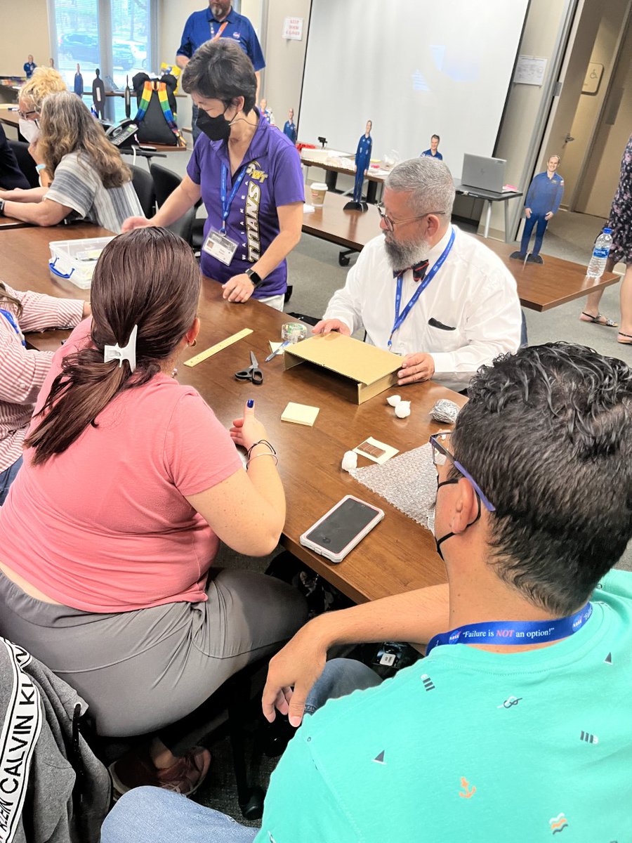 TexasSpaceGrant's tweet photo. Heat Shield Activity for our #LiftOff2022 teachers with Veronica & Brandon Hargis from @NASA_Johnson. #professionalworkshop #STEMeducation #handsonactivities https://t.co/IRPREThYOs