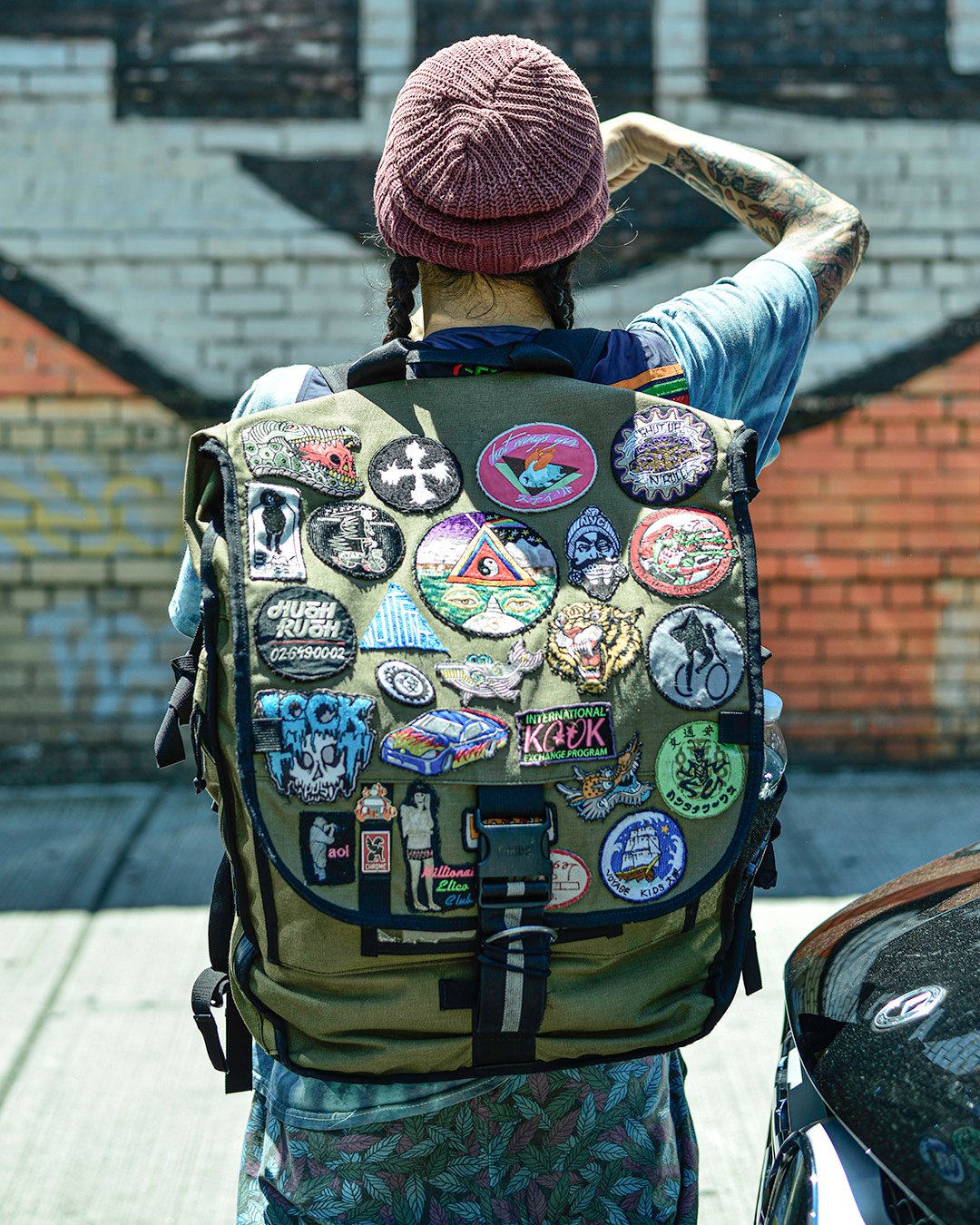 Chrome Industries on X: Do you like your bag clean or covered in patches?  Kosuke A put a lot of miles and a lot of patches on his OG Warsaw Messenger  backpack.