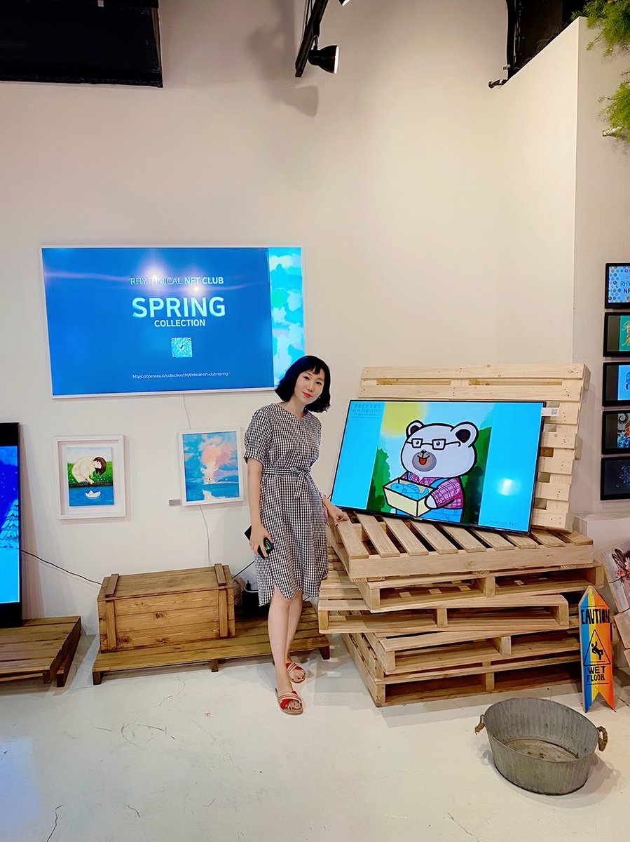 리나리 LinaLee tweet media