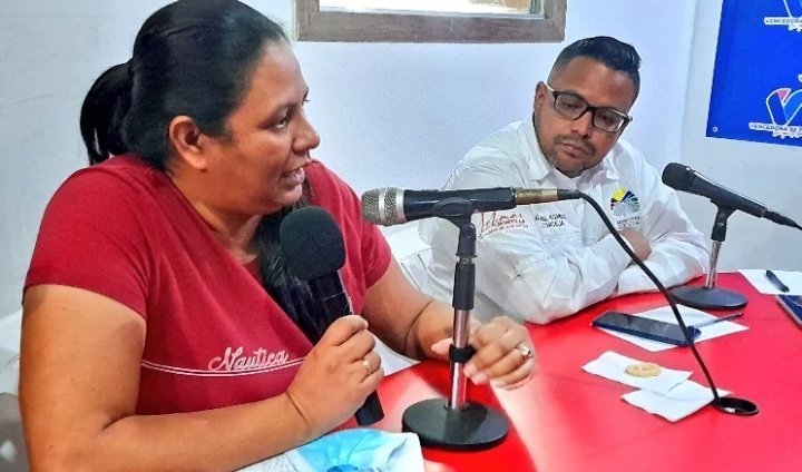 JoelGPsuv's tweet photo. #27DeJun ¡ BRIGADA 256 ACTIVADA ! Hoy En tu espacio Radial #TribunaParlamentaria por @vencedora97.7fm en un Programa Especial conjuntamente #OrdenDelDia con el Dip. @asamblea_ven @JG_COLMENARES Estuvimos Conversando e informando el trabajo (Ver+)
https://t.co/LbREMWeh7U https://t.co/H0NkqeaU7L