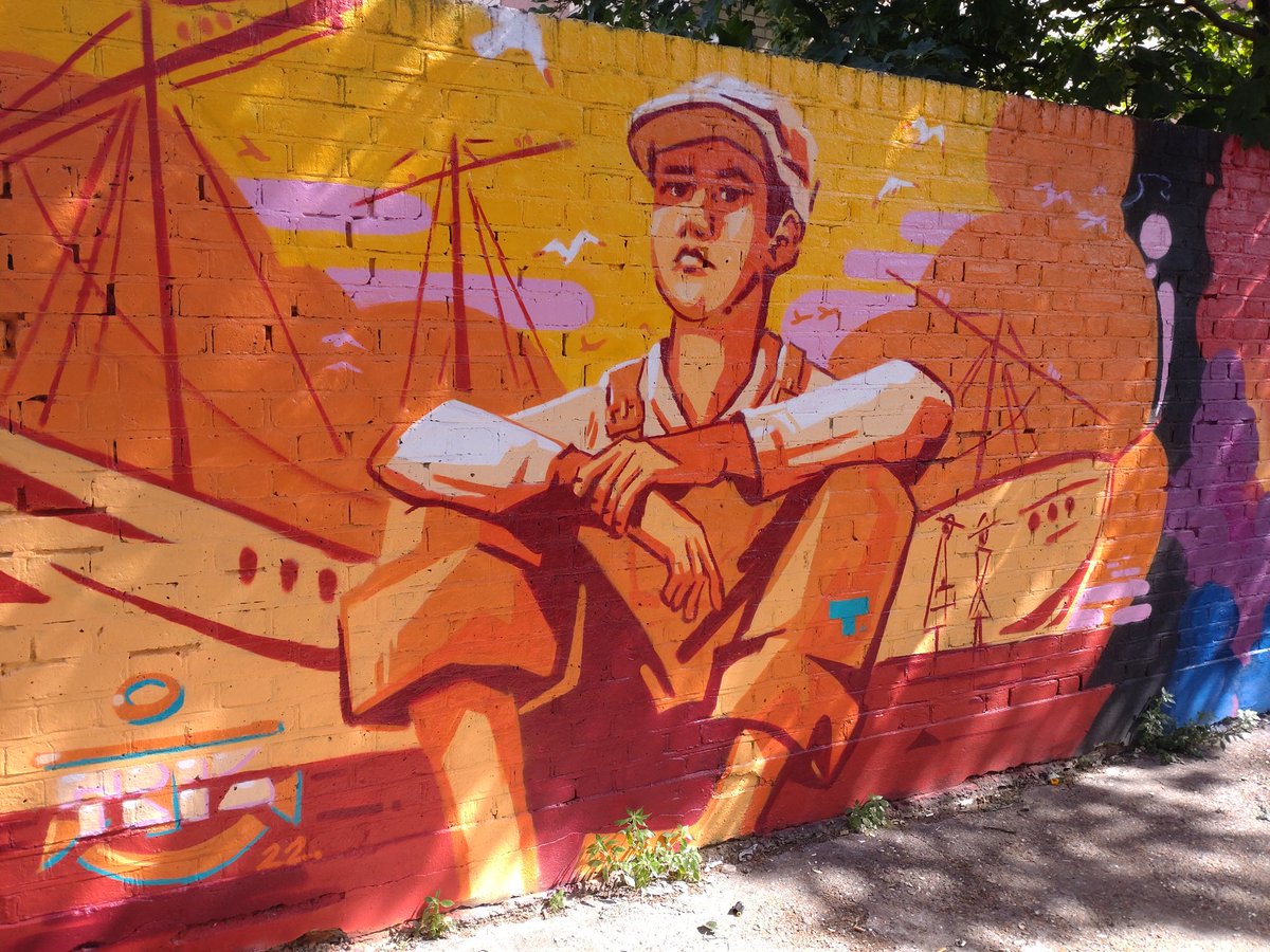 yvonnebr3's tweet photo. New Street art alongside #revolutionrecords #penge ,#SE20 https://t.co/gM2jh68WBu