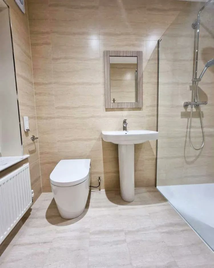romanltd's tweet photo. A pristine installation and design! Beautiful work on a super accessible shower and bathroom ensuite by @phsbathrooms for the client's requirements.
Link to our Select Wetroom Solutions | https://t.co/xroteb9fl3
#bathroomdesign #showerinstallation #bathroomstyle #interiordesign https://t.co/Gqq9XpIkjR