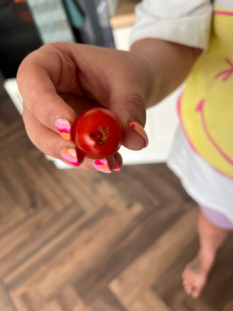 Esme Ellen Jarman tweet media