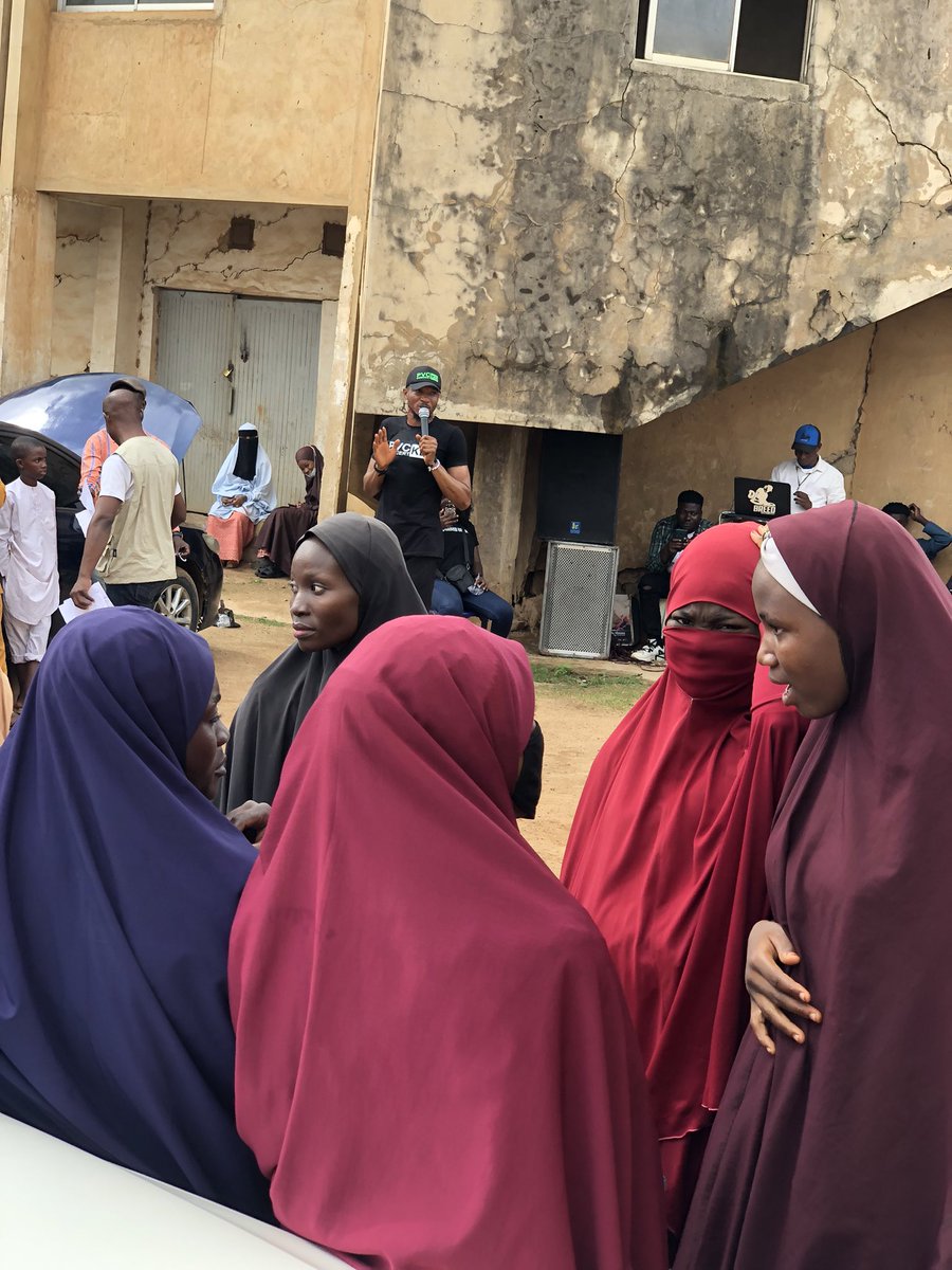 ibiofficialX's tweet photo. Today we are in zaria, we did a lot of New registration, sensitization , transfer and updates !
#pvcconcertkaduna #teamzanfada #pvcconcert #TeamBeta @YouthRevoMovmnt #pvc #Elections2022 https://t.co/C69nZeticH