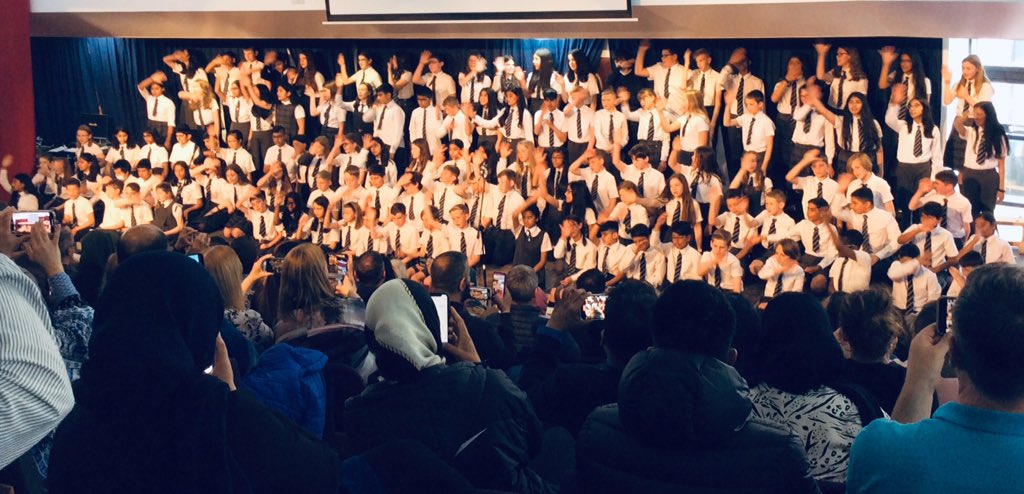 Mearns_Primary's tweet photo. What an amazing P7 Leavers Service. We are so proud of the class of 2022 and wish them the best of luck as they move onto high school after the summer! 😃😃😃 https://t.co/1w2TsRUHoA