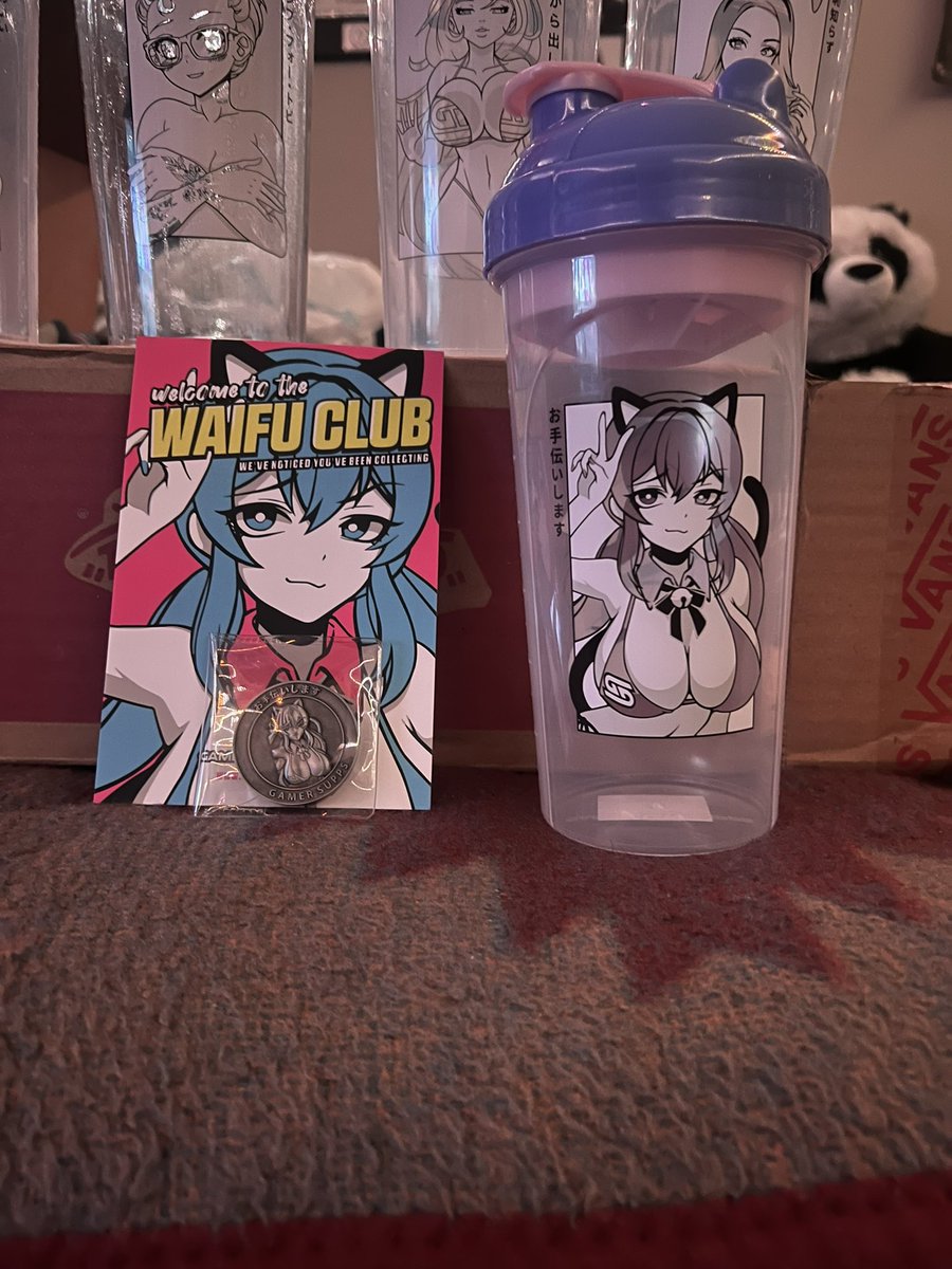 SchultzMateo's tweet photo. @GamerSupps @Waifucups love my collection i’ve made so far and i love your products 🖤🖤 only the best for the best https://t.co/HQSkG3ySeq