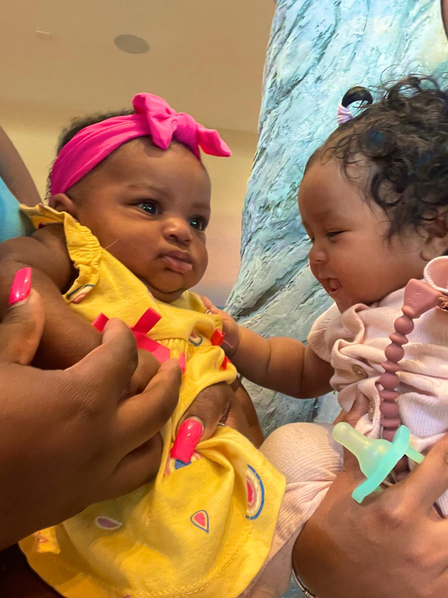 Sumitra_Coote's tweet photo. This finally happened❤️❤️ The two baby Roses meeting up for the first time 🌹🌹#AllisonRose #KadiRose #lifeatATT #ATTFutureEmployees https://t.co/lRtzwb5b6B