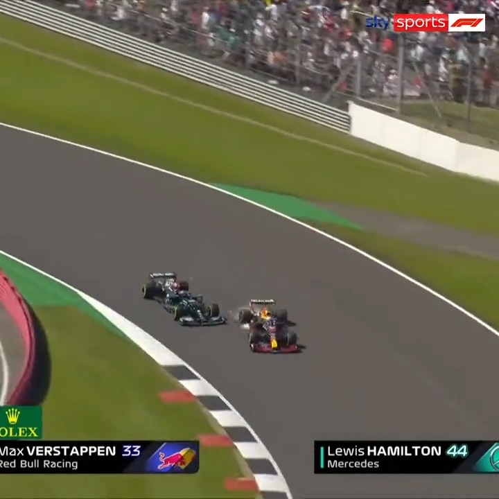 RT @SkySportsF1: Last year at the #BritishGP, Lewis Hamilton and Max Verstappen collided at Copse Corner! https://t.co/CH9ufKklGj