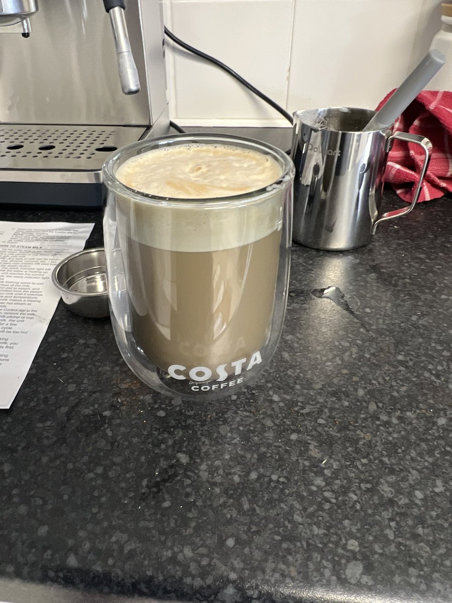 Char_Caz's tweet photo. How good does my new coffee machine look though. Makes amazing coffee too. Bye tassimo #coffeemachine #propercoffee https://t.co/GMMvd34OKJ