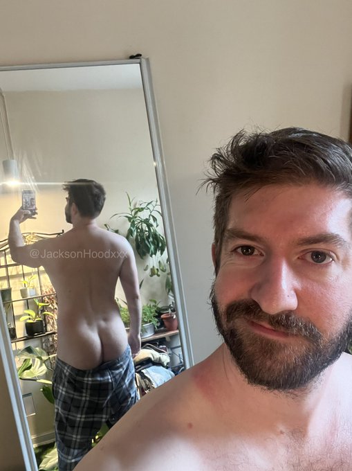 A little post pride treat for you https://t.co/Jpc6tefwZa