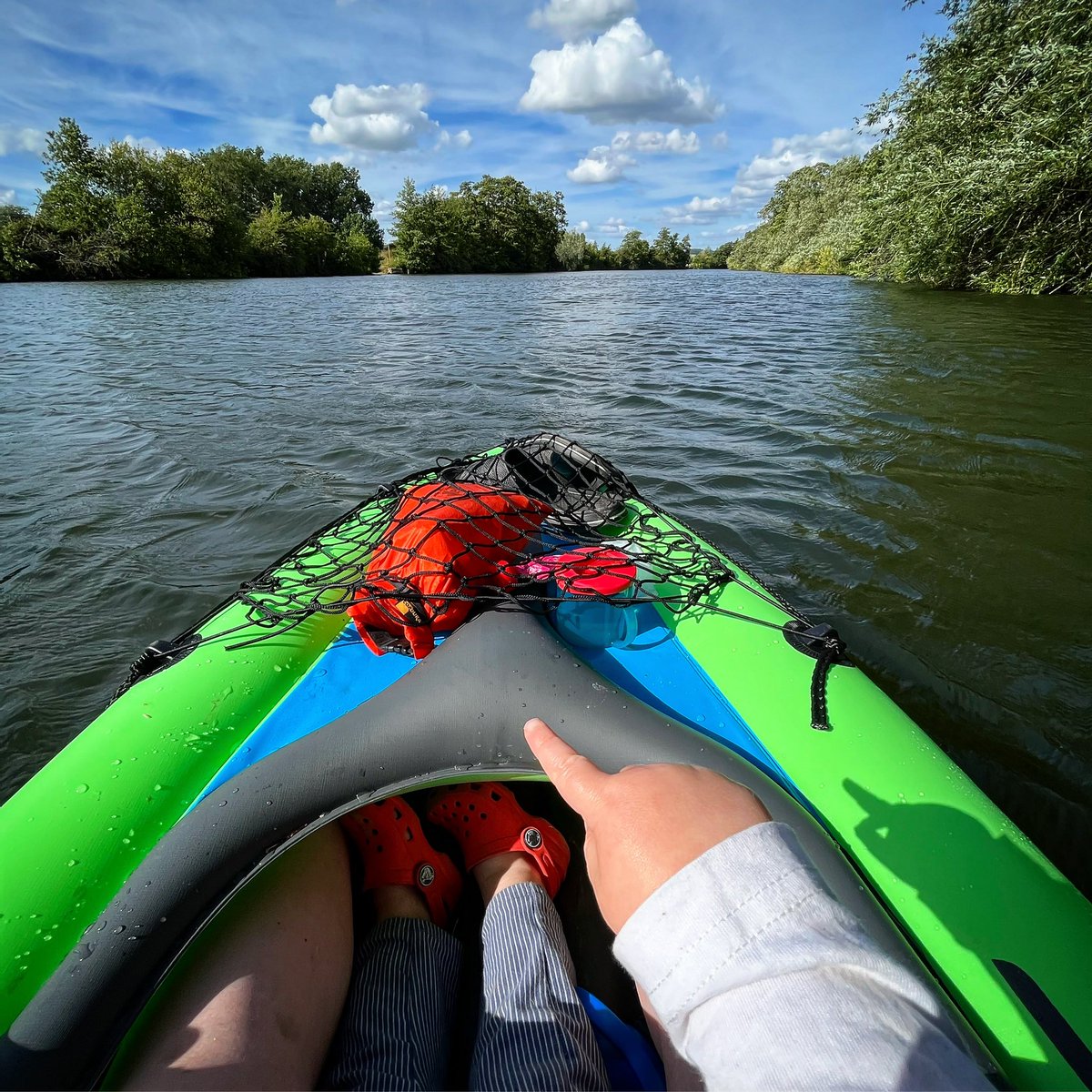 PhoebeRSmith's tweet photo. Best kayak partner ever… 🥰🥰🥰 #wanderwoman #wanderboy #makingmemories https://t.co/aDEPjmUn3B