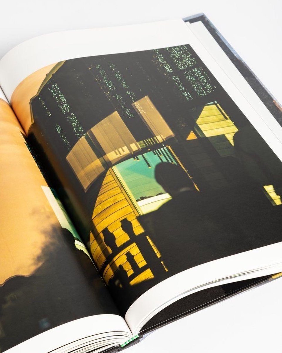 My new book “Scarti Di Tempo” will be available soon
Published by @RadiusBooks 
Foreword by <a href="/pinkhassov/">Pinkhassov Gueorgui</a>   
Poems and text by Rebecca Norris Webb

Order online radiusbooks.org/all-books/p/sa…