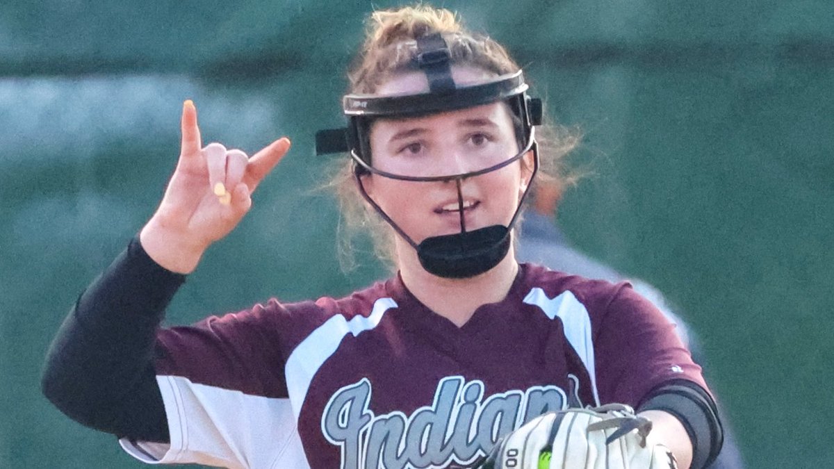 BRHS Softball tweet media