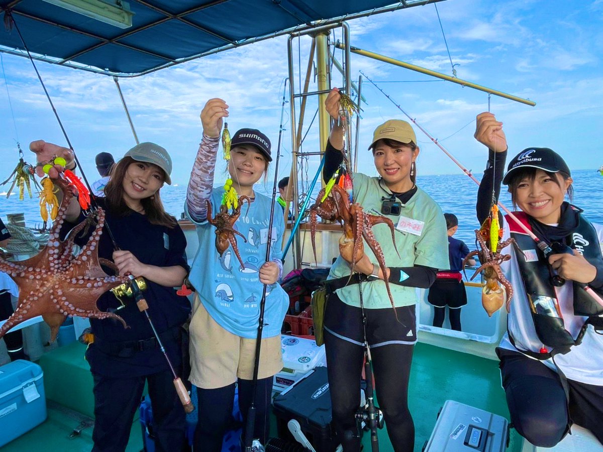 maru_fishing's tweet photo. 6/25(土) 
タコ釣り女子会 in 明石
#海蓮丸
タコ釣ってきました(*ﾟﾛﾟ)✨
7杯げっとー！
あっきー にこちゃん運転有難うね🐙 https://t.co/X78Zxv4dQx