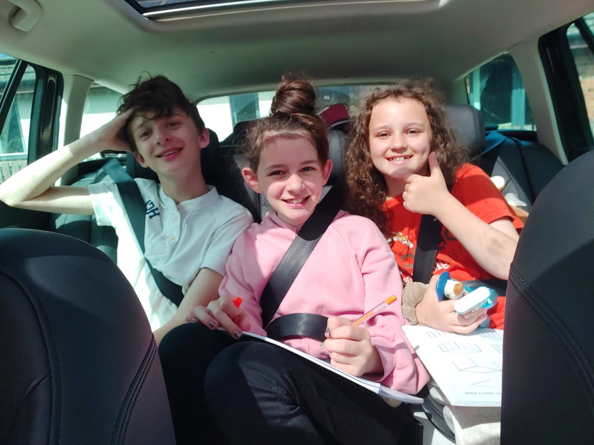 _MrsFair's tweet photo. Ahh happy, smiling faces! Don't believe all seen on social media. Wouldn't think this lot have been told twice we're not going because of their fighting &attitude! Just when everyone was ready and in the car, it wouldn't start! Happy holidays! #finallyonourway π #summerhols https://t.co/eCAhfurPCO