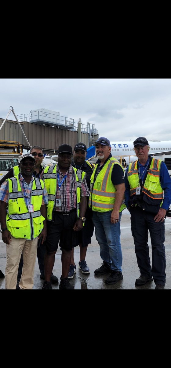 #consistencyteam working together with mentors to bring performance to new levels in EWR
<a href="/rodney20148/">Rodney</a> <a href="/HendyGeorge/">George Hendy</a> <a href="/MikeHannaUAL/">Mike Hanna</a> <a href="/JMRoitman/">Jon Roitman</a> <a href="/KevinSummerlin5/">Kevin Summerlin</a> <a href="/Davidwi97357603/">David wisdom</a> <a href="/HatterGlad/">TheGladHatter</a> <a href="/BruceDavisRed/">Bruce Davis</a> #goodleadstheway