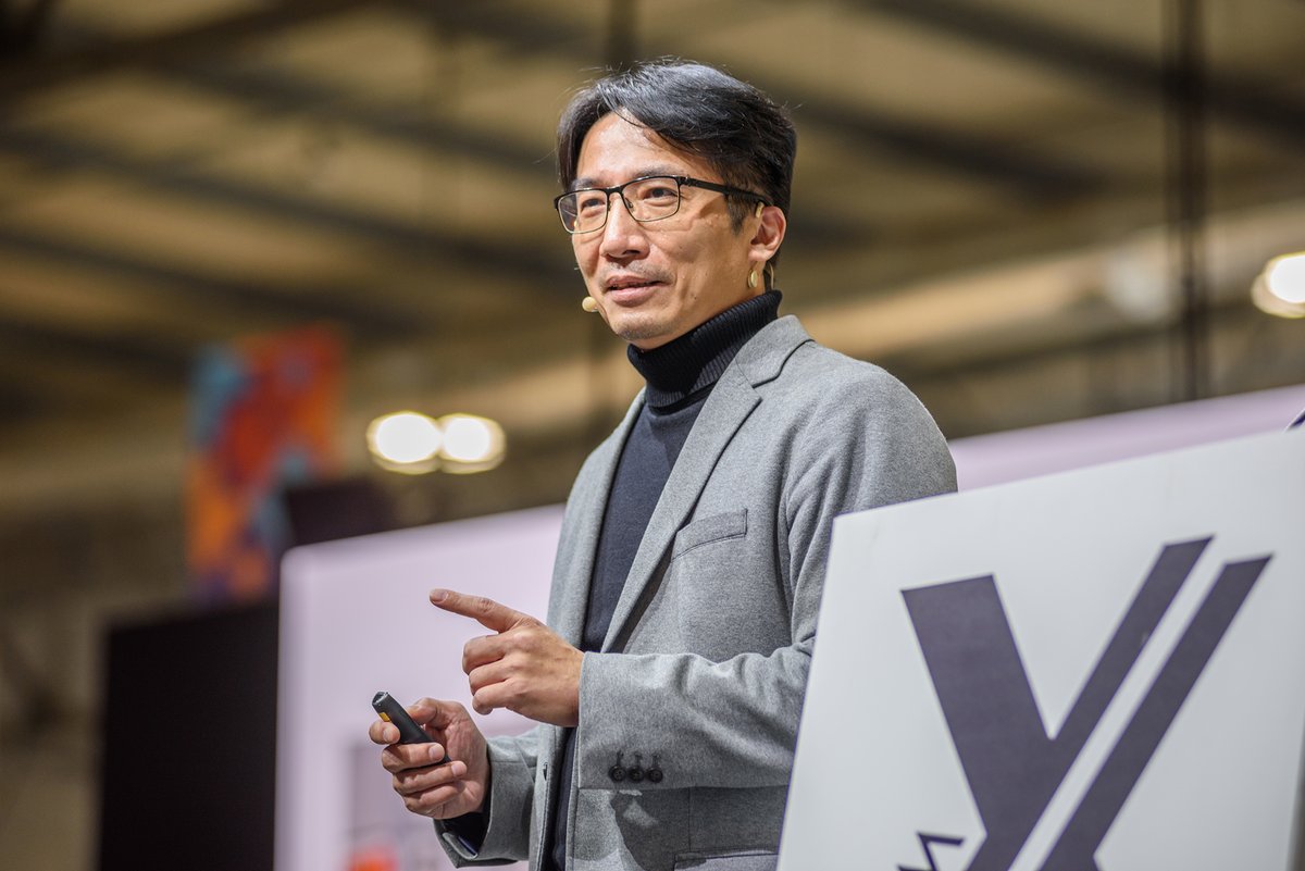 FIT_artdesign's tweet photo. “Is Web3 The Great Equalizer for Asian Digital Artists?” Prof C.J. Yeh spoke at SIGGRAPH SPARKS about the potential of Web3 technologies providing a new paradigm for artists. His multisensory museum model is a way to experience artwork in the metaverse. https://t.co/evzP8HBgAr https://t.co/KHCZmibxKz
