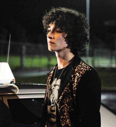 hv u seen young robert sheehan?