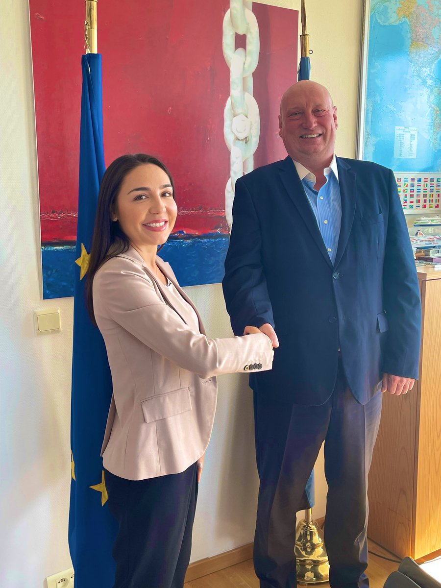 ClaudiaTapardel's tweet photo. What a great meeting with the @EU_Commission General Director for Mobility and Transport Henrik #Hololei @Transport_EU - about the challenges of european #mobility, new solutions for a more #digital, competitive &amp; resilient travel industry &amp; @ArivaCoin projects. 
@gtourismforum https://t.co/kyQaXArxWR