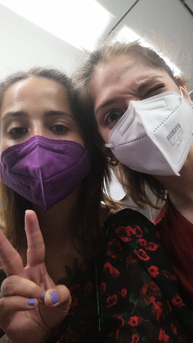 elinorbuuu's tweet photo. Il cerchio lo chiudiamo così.
@Mo_Sykes alla prossima 💕

PS mi manchi già https://t.co/LsBFmk6QEd