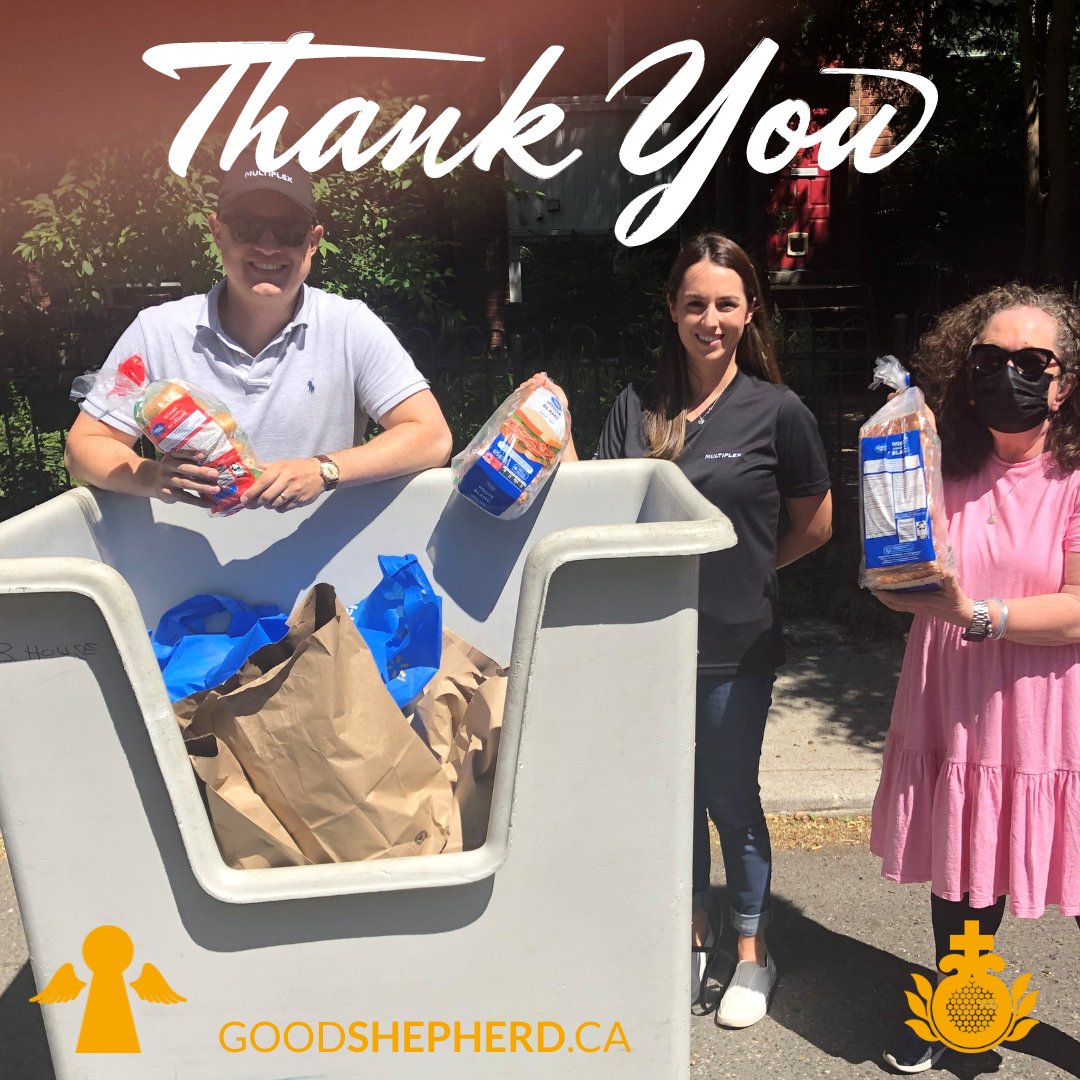goodshepherd_to's tweet image. Thank you to the staff of Multiplex for your generous donation of 300 sandwiches for the meals-to-go! Your kindness is helping people who struggle with poverty &amp;amp; homelessness. #heroes4homeless #itstartswithameal #meals4Good