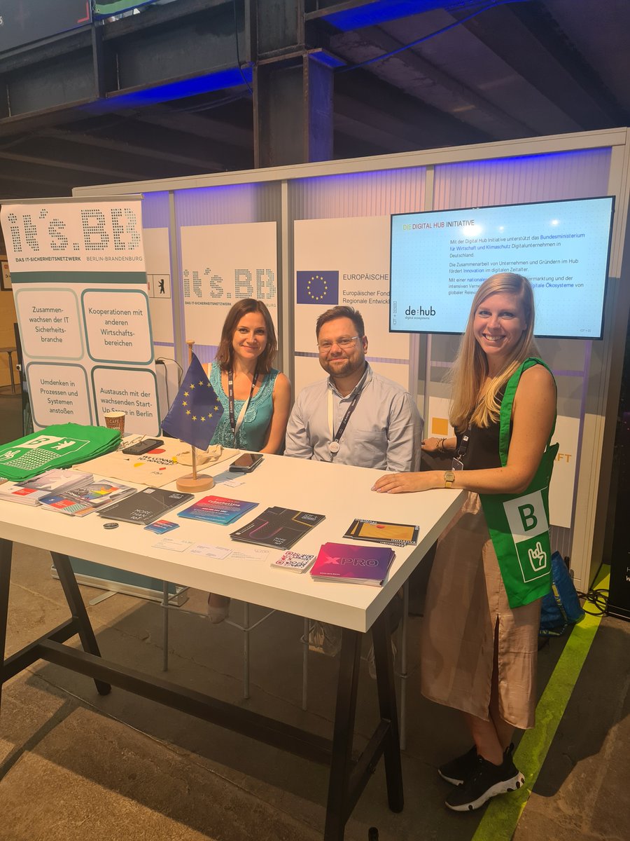 itsBBnet's tweet photo. @itsBBnet war dieses Jahr auf der https://t.co/5Rd8SpWGaG! Dank an @BerlinPartner für die Unterstützung und die tolle Gelegenheit, unser #cybersecurity Netzwerk zu präsentieren und mit den Teilnehmern in Austausch zu kommen.
@hubconf #ITsecurity #berlin2022 https://t.co/FFzKByGyy4