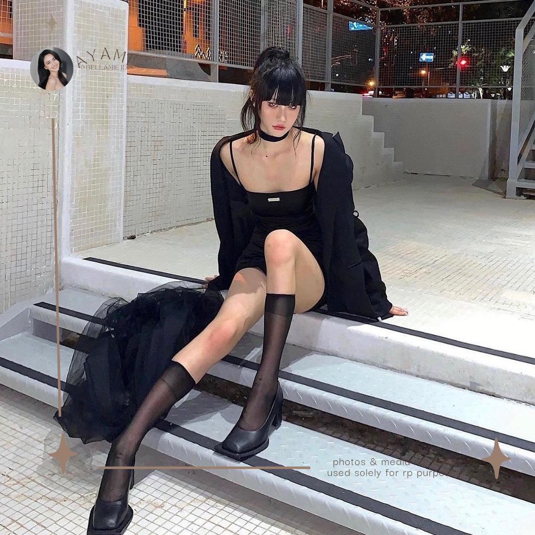 ͏
͏ 
[あやみ] — 062722. bgc.
͏

͏night out on a monday evening?
seems right about it. the night
is young and so am i.