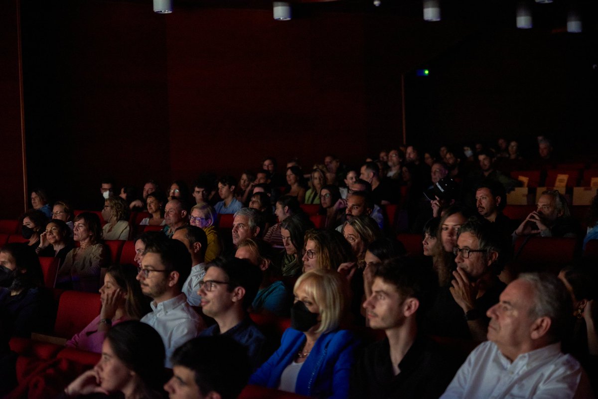 cinelanzarote's tweet photo. Ahora que sentimos el retrogusto de la clausura del #ficl22, empezamos a entender qué es el umami.
♥️ GRACIAS
¡Qué grande es el cine corto! https://t.co/r7ZlRZ1IRe