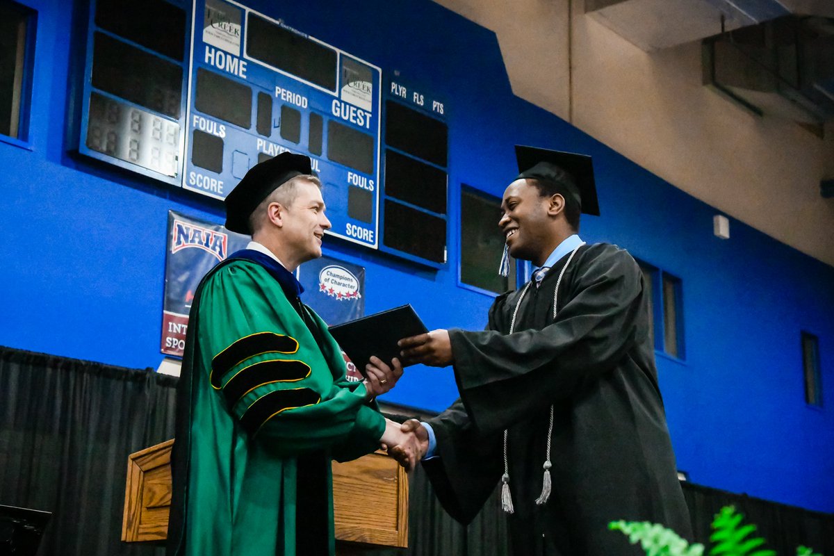 pscbobcats's tweet photo. @PeruState awards 192 bachelor's degrees at its May ceremony - https://t.co/7W6Q7wOQ0T 
#ClawsOut | #PeruState155 @PSCBobcatVball @PSCBaseball @PSCBobcatVball @PSCFootball @DodgeGarrison @alyssa_brink7 @LouisVarley https://t.co/JAxZ06ktjO