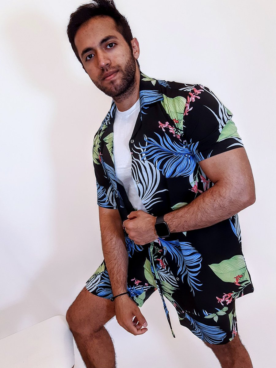 suchille's tweet photo. Have you shopped our men's summer floral two-piece set yet ?

Available on-line and in selected stores.

Link tree in bio to shops.

#Suchille #twopiece #mensstyle #summerstyle #Mensfashion #menswear https://t.co/7tXhkYEQPy
