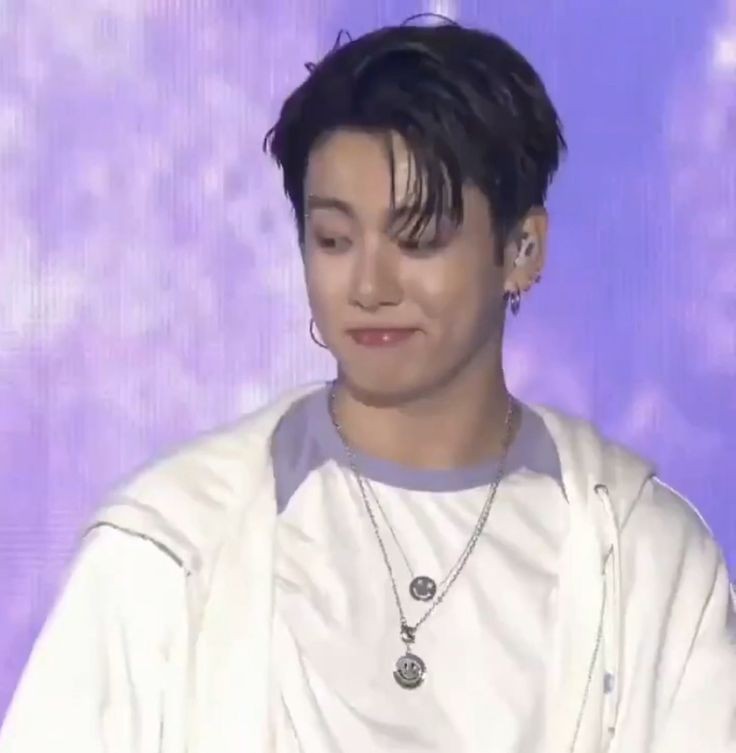 Я, который завалился к медсестрам с предложением поиграть в карты на раздевание : ку-ку

Час спустя

Я: *сижу в одних трусах*

Они: господин Штельцер, снимайте трусы

Я: ок
Я: *снял*

Они: Штельцер блять

Я: