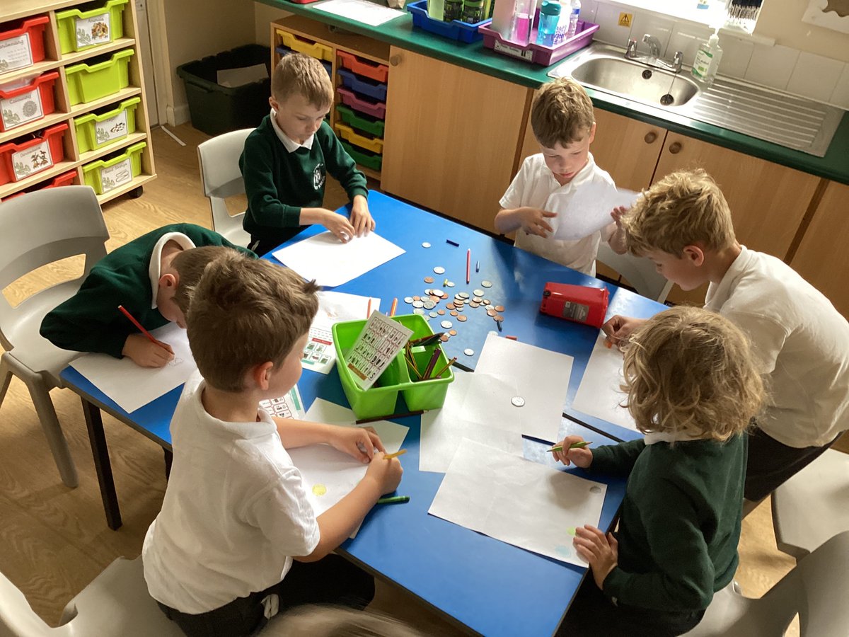 CFS_Goldfinch's tweet photo. As mathematicians, we have been exploring and recognising different coins. #year1 #money #maths https://t.co/yE8mtjTpaD