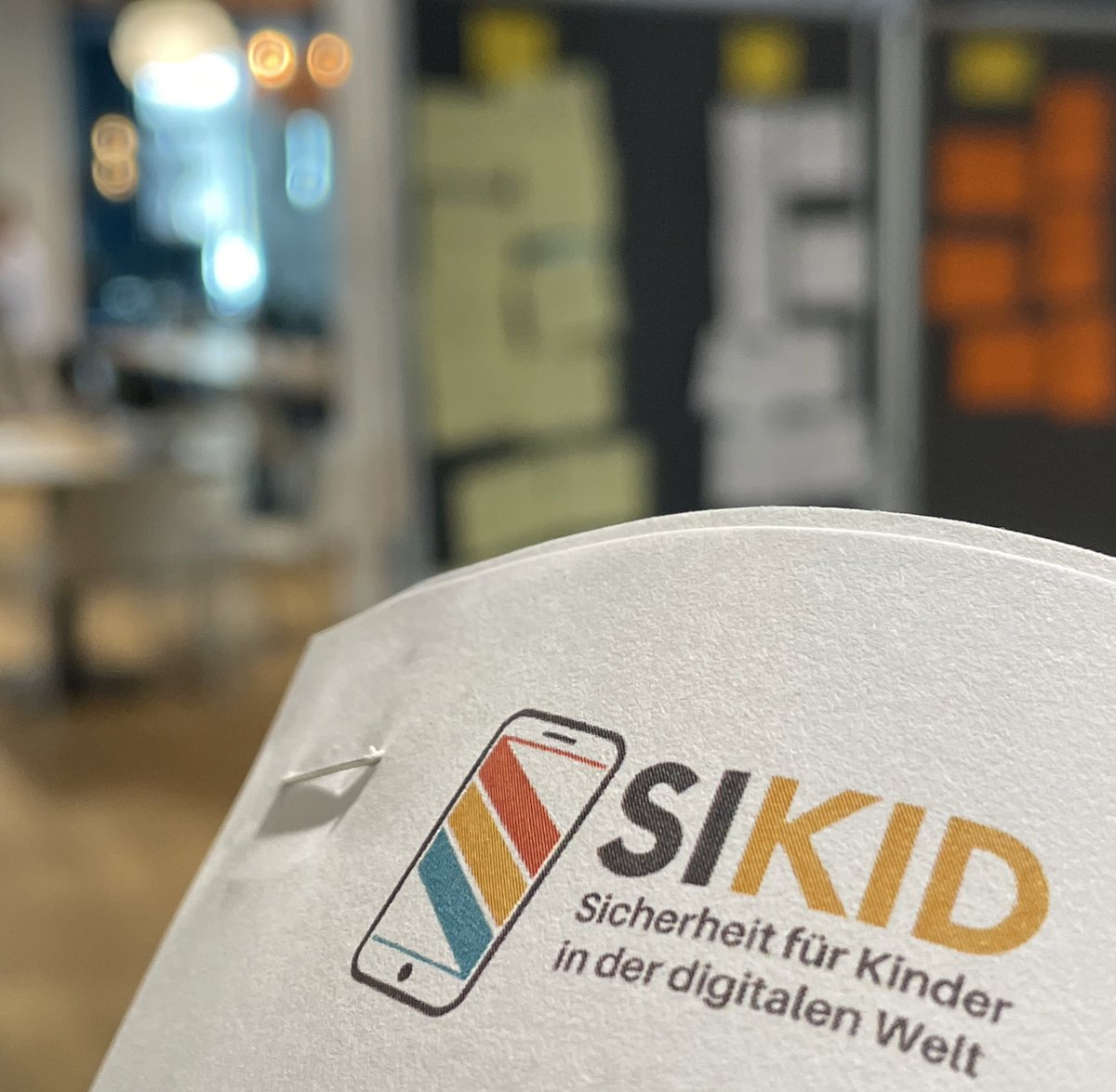 #SIKID: Forum #Interaktionsrisiken - Knapp 30 Expert*innen diskutieren Herausforderungen einer sicheren Onlinenutzung für Kinder und Jugendliche #Jugendmedienschutz #VernetzteVerantwortung