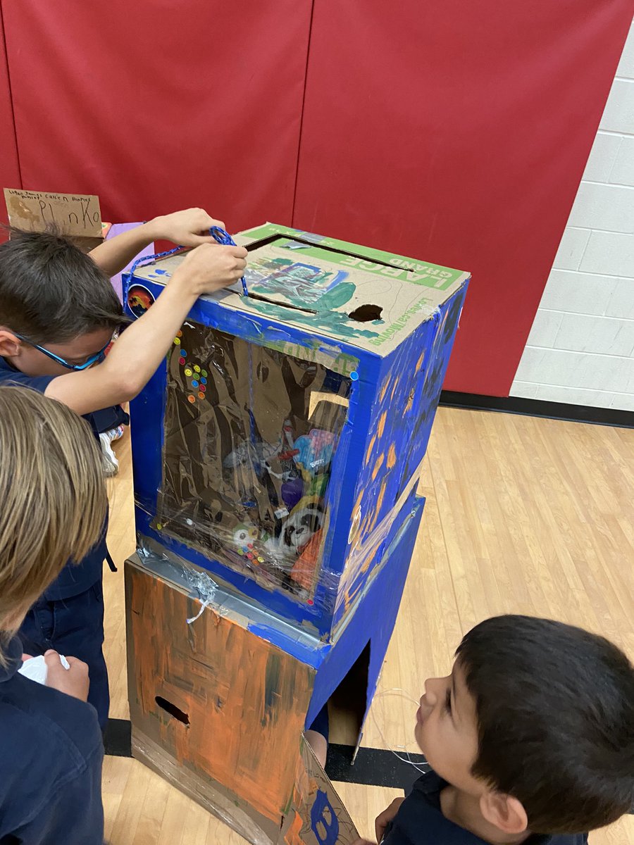 MrsRichardson99's tweet photo. #CardboardArcade is in full swing. Such creative ideas and so fun. @stthces #ImagineeringWeek https://t.co/db3IhovIW8