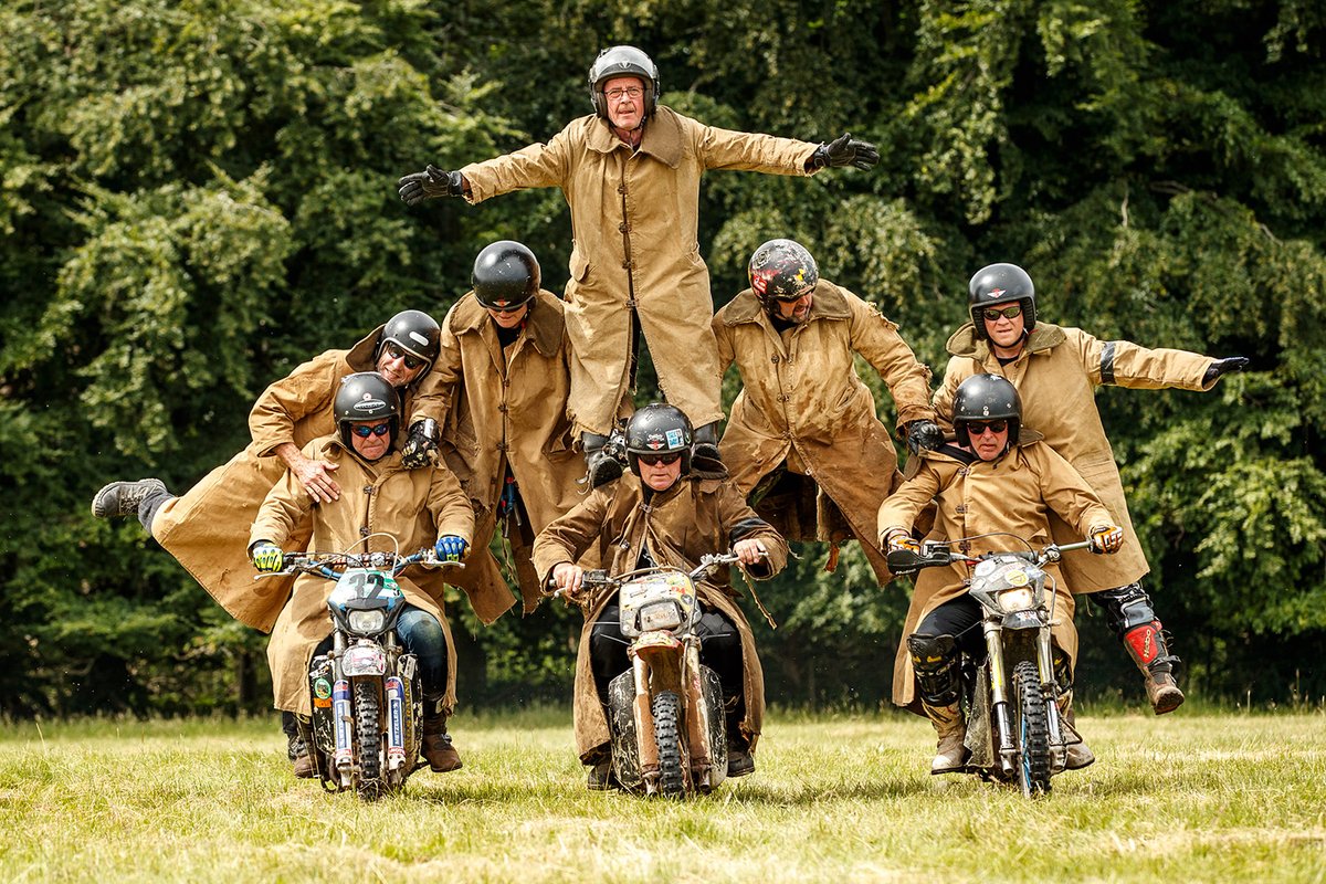MCNnews's tweet photo. The Purple Helmets are calling it a day after 27 years. Have you ever seen them perform?

https://t.co/6Qq3PLpAJz https://t.co/jfISkTHUUP