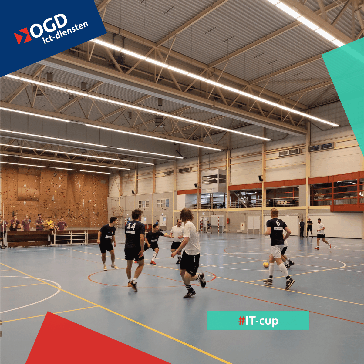 OGD_ict's tweet photo. Wij zijn de winnaars van de IT-cup! 🏆 De IT-cup is een zaalvoetbaltournooi voor ict-partijen. OGD'er Mylan Valentijn haalde ook nog eens de beker voor de beste speler binnen. Heel trots op het OGD-elftal! ⚽ 🎉
#ITcup #zaalvoetbal #eersteplek #trots https://t.co/rr7erTPhs7