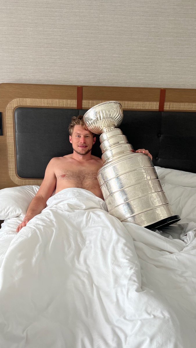 espn's tweet photo. Good morning from #StanleyCup champion Erik Johnson 😄

(via @6ErikJohnson | @Avalanche) https://t.co/5KQgTRsCzW